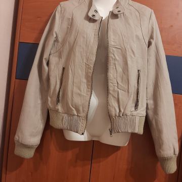 Kožna ženska jakna