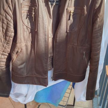 KOŽNA JAKNA VEL. 38