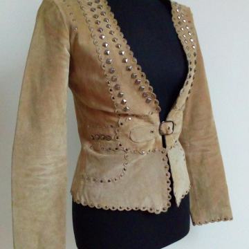 Kožna jakna 36 zakovice