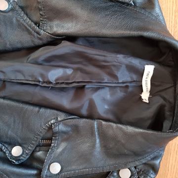 AKCIJA - Kožna jakna br.36-38