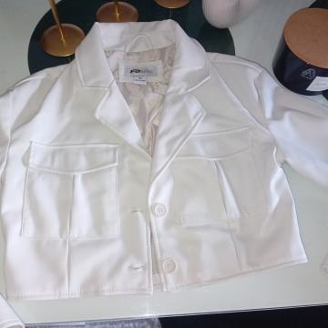 Kožna kratka jakna vel. XS - NOVO