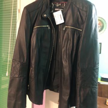 Kožna ženska dizajnerska jakna  Gerry Weber Novo sa etiketom