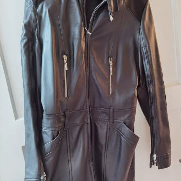 Kožni kaput - 400 kn