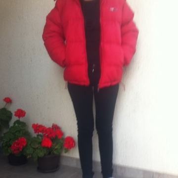 Kratka crvena jakna, vel. M