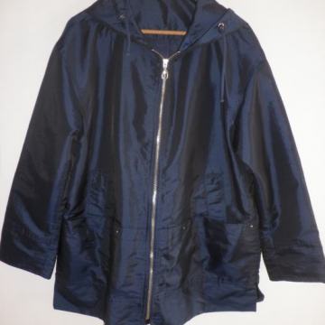 LAGANA ŽENSKA JAKNA 40 M / L