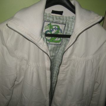 TAKKO BIJELA SPORTSKA JAKNA VEL. M