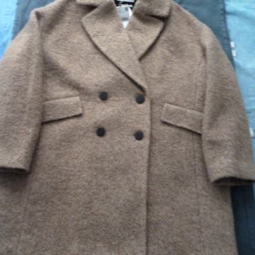 Mango- kratki zimski kaput za žene