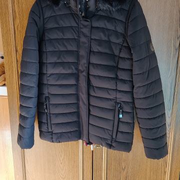 McKINLEY crna jakna vel. 40