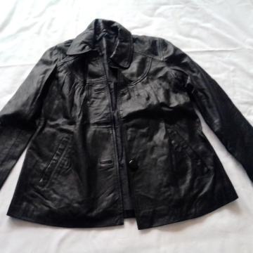 Moderna crna jakna od prave kože, kupljena u Londonu, vel.38