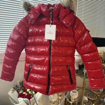 MONCLER jakna nova