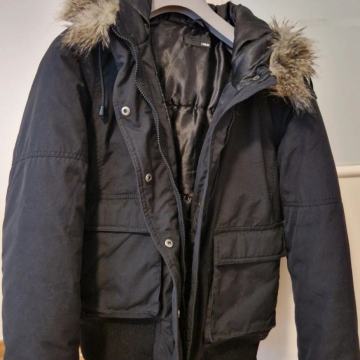 Nova i nenošena jakna/parka