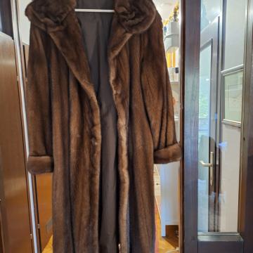 NERC RASKOSNA POLUDUGA BUNDA VELIČINA 38/40