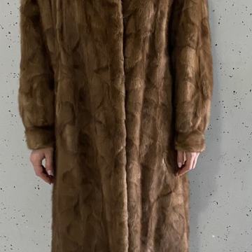 Nerc svjetlo smeđi bunda vel 42