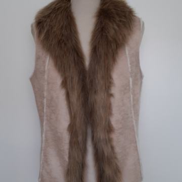 Orsay novi krzneni prsluk