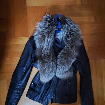 Ovratnik od prirodnog krzna rakuna