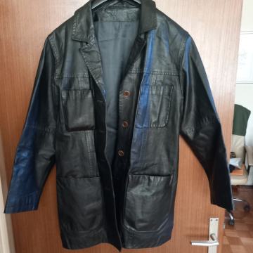 Ķožna retro jakna s remenom