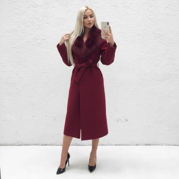 Predivan novi bordo kaput