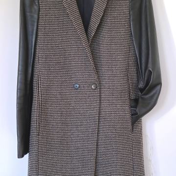 Zara kaput vrhunskog materijala