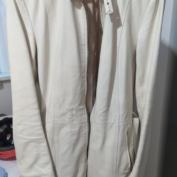 Prodajem kožnu jaknu