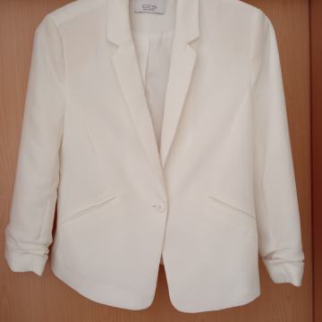 Prodajem ženski sako
