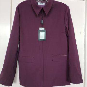 JESENSKA NOVA JAKNA - 40 (46  talijanski broj) 40 HR