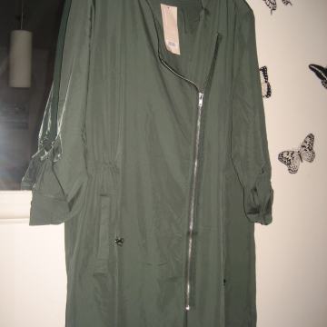 PROLJETNI ZELENI KARDIGAN - PARKA VEL. 38/4042 - NOVO