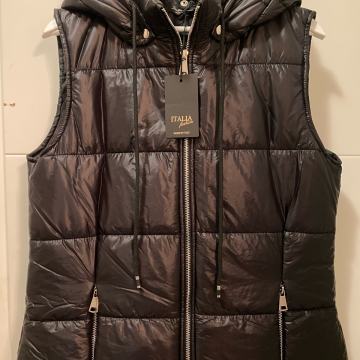 NOVI Dugi prsluk sa kapuljačom