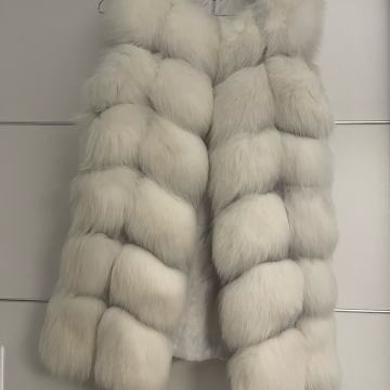 Prsluk od krzna lisice XS S