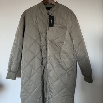 Vero Moda prošiveni kaput vl.XS