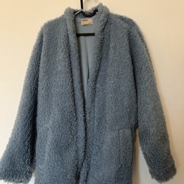 Pull&Bear fluffy jakna vl.S