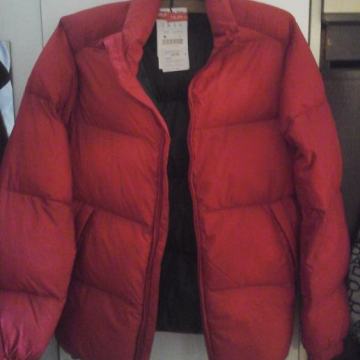 Pull & bear vel.M nova jakna ugodna i topla