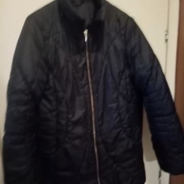 Rekord vel.S ugodna topla jakna kao nova