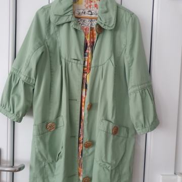 Riverisland jakna br 38