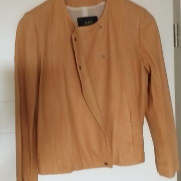 SET!!!TOP! FAMOUS BRAND! PRILIKA!! VRHUNSKA FINA MEKA KOŽA! NENOŠENA