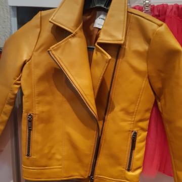 SINSAY NOVA JAKNA OD EKO KOŽE 140