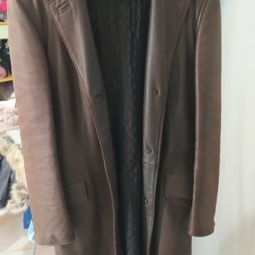 Smeđi kožni kaput,prodajem