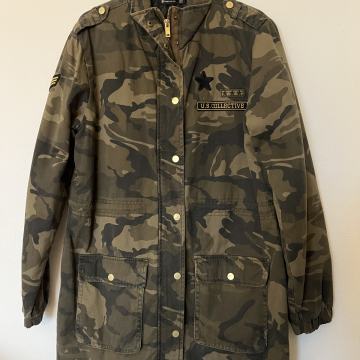 Stradivarius jakna, maskirna vl.M