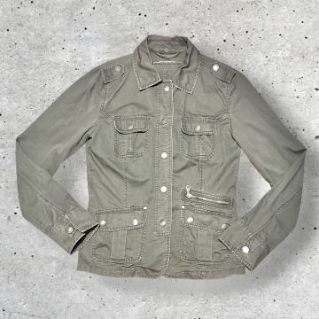 Sublevel pamučna jakna vel M (realno S)