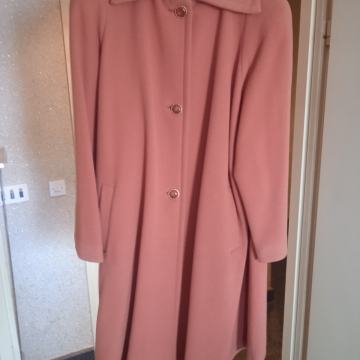 Talijanski dugi roza ženski kaput