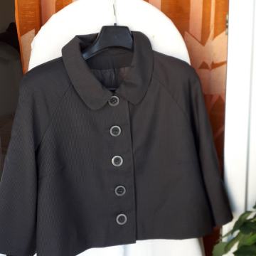 Tamnosiva vunena jaknica M/40