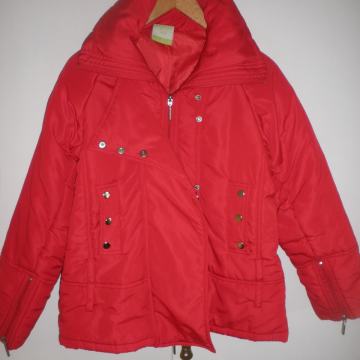 TOPLA ŽENSKA JAKNA 40 M