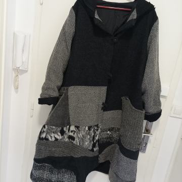 TOPLI UNIKATNI KAPUT 46/48