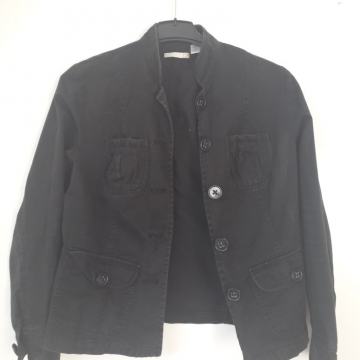 Traper crna prijelazna jakna uska 36