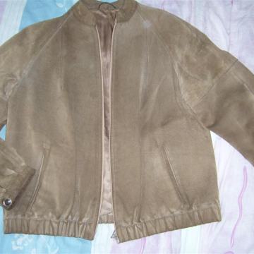Velur kožna jakna vel. 42