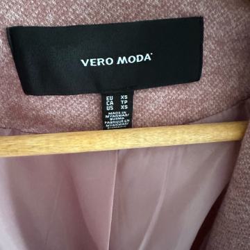 Vero mode lagani kaput