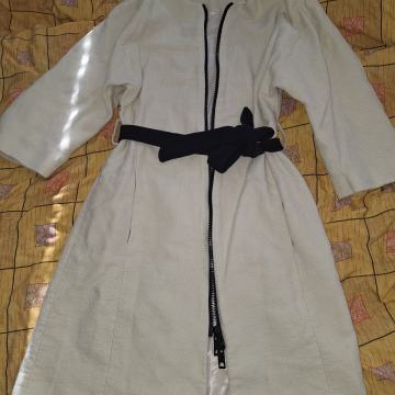 Zara bijeli kaput proljetni prijelazni