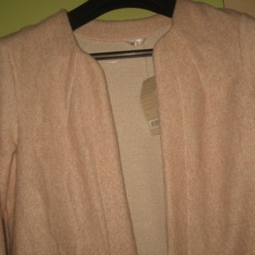 PROLJETNI ROZA KAPUT VEL. 40  NOVO