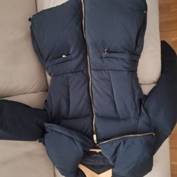 ZARA jakna od perja vel M