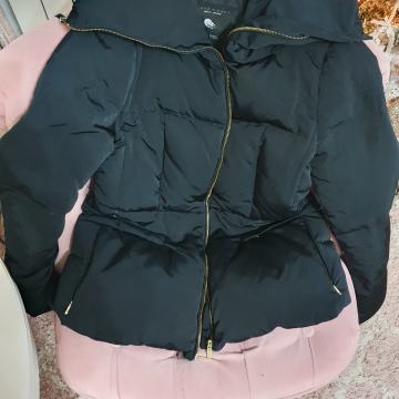 Zara jakna XL