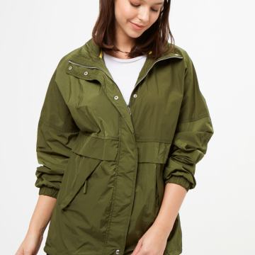 Bershka lagana šuškavac jakna vl.M